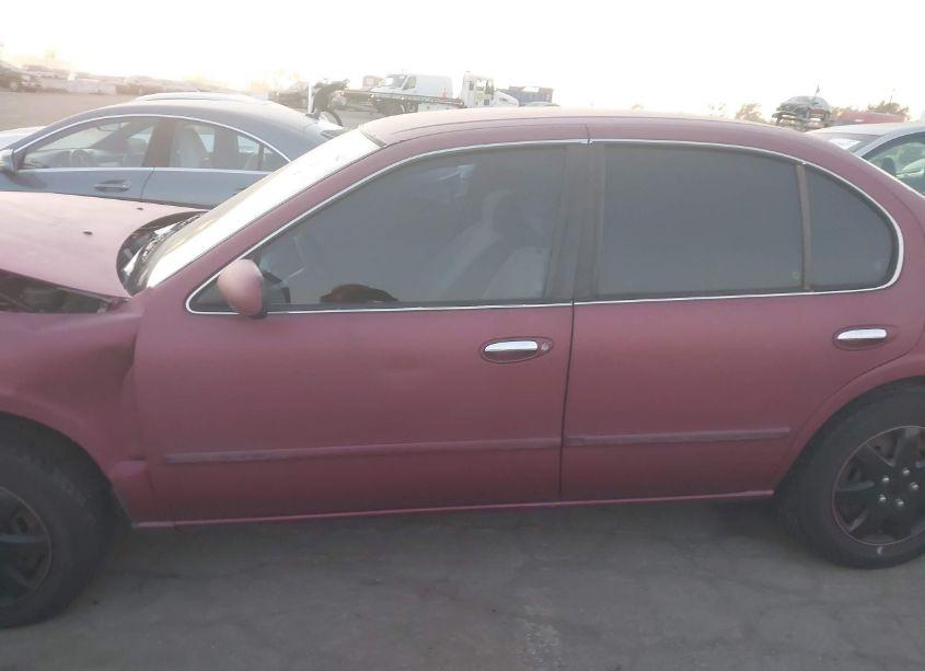 Photo 15 of 1995 Nissan Maxima GLE/GXE/SE (VIN JN1CA21D5ST035435)