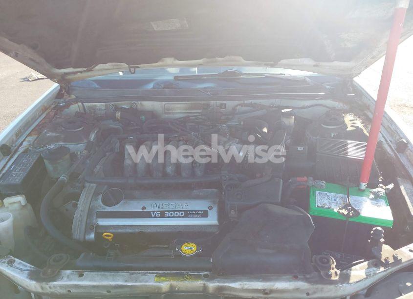 Photo 10 of 1995 Nissan Maxima GLE/GXE/SE (VIN JN1CA21D5ST631774)