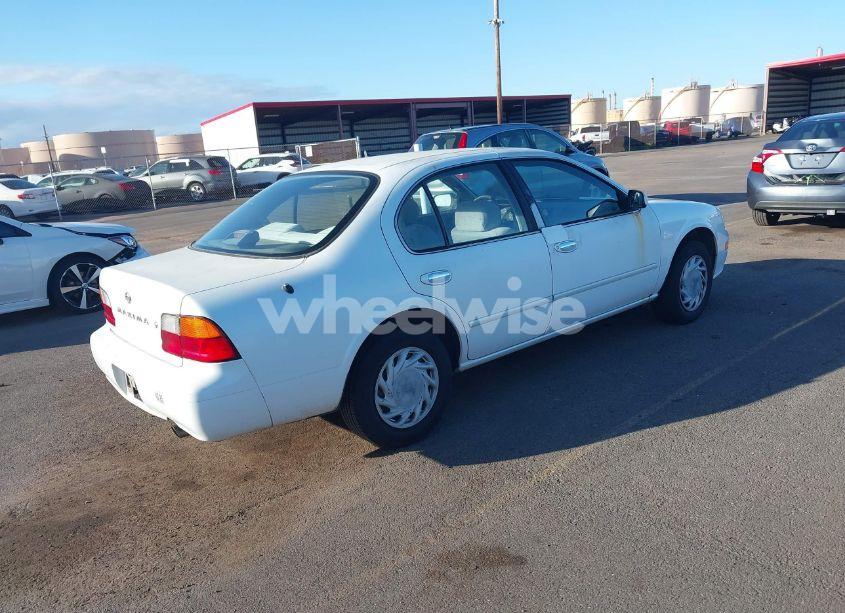 Photo 4 of 1995 Nissan Maxima GLE/GXE/SE (VIN JN1CA21D5ST631774)