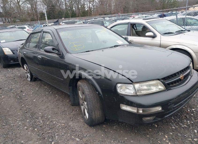 1996 Nissan Maxima GLE/GXE/SE (VIN JN1CA21D5TT149291) main photo