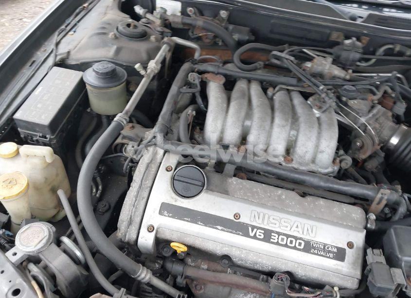 Photo 10 of 1996 Nissan Maxima GLE/GXE/SE (VIN JN1CA21D5TT149291)