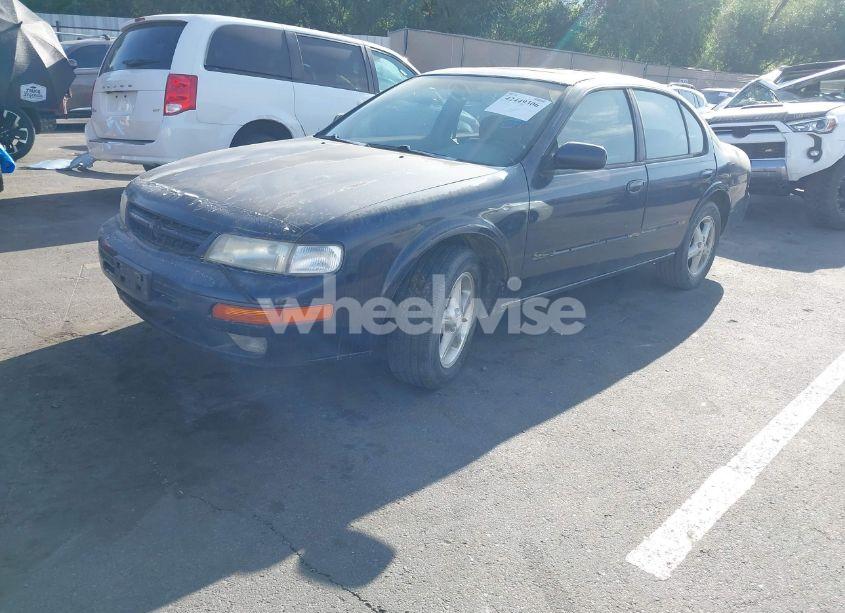 Photo 2 of 1997 Nissan Maxima GLE/GXE/SE (VIN JN1CA21D5VT802107)