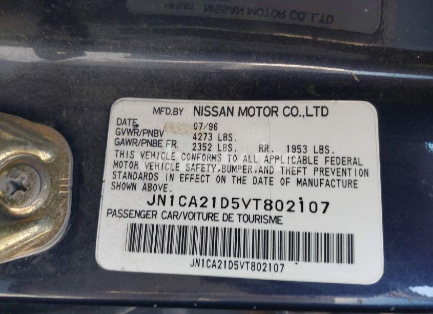 Photo 9 of 1997 Nissan Maxima GLE/GXE/SE (VIN JN1CA21D5VT802107)