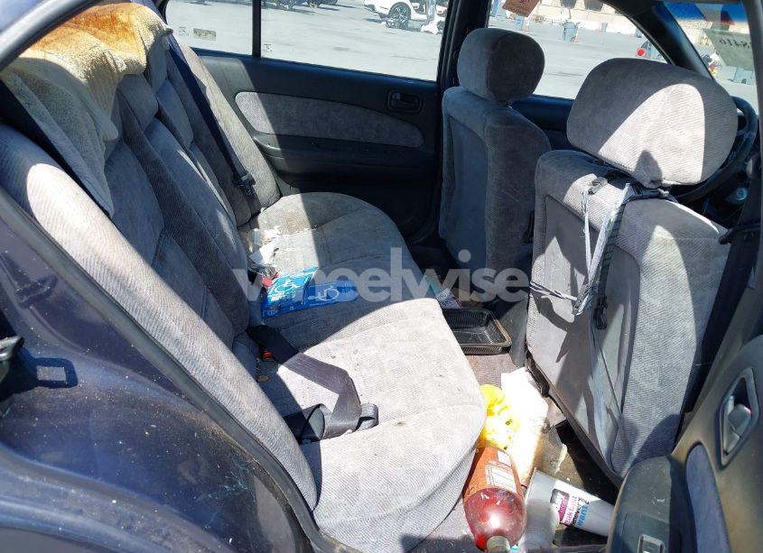 Photo 8 of 1998 Nissan Maxima GLE/GXE/SE (VIN JN1CA21D5WT500625)