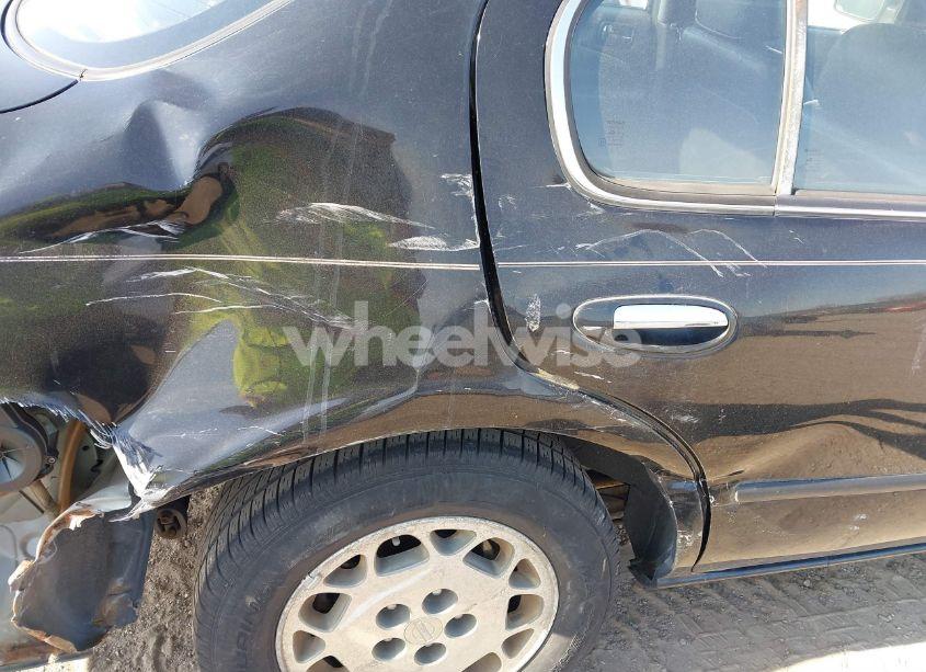 Photo 12 of 1996 Nissan Maxima GLE/GXE/SE (VIN JN1CA21D6TT702370)