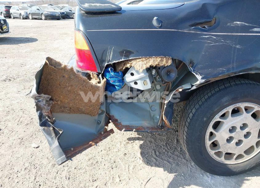 Photo 6 of 1996 Nissan Maxima GLE/GXE/SE (VIN JN1CA21D6TT702370)