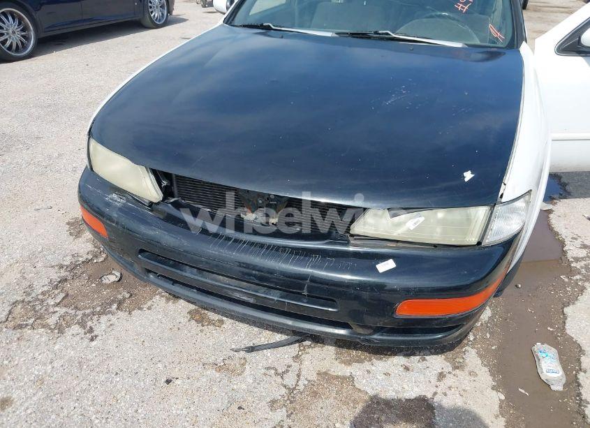 Photo 6 of 1998 Nissan Maxima GLE/GXE/SE (VIN JN1CA21D6WT501458)