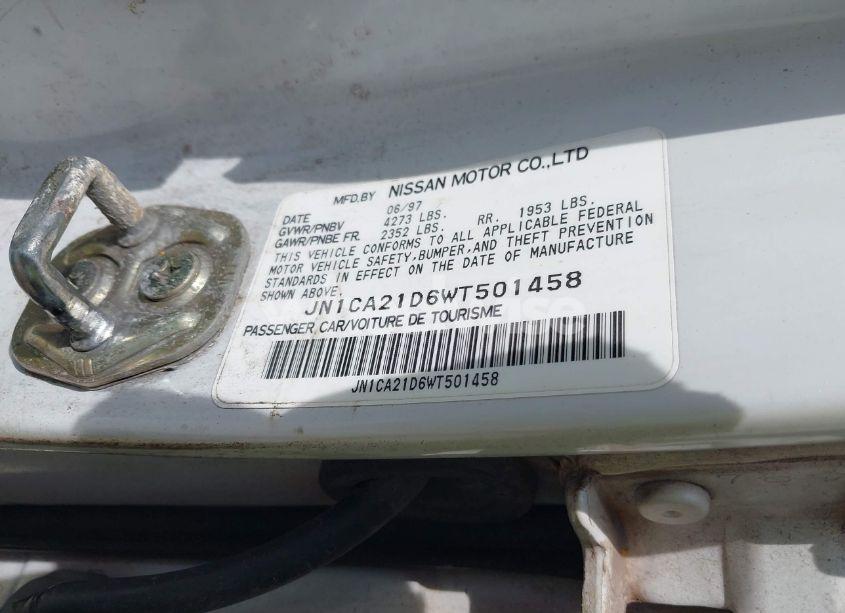 Photo 9 of 1998 Nissan Maxima GLE/GXE/SE (VIN JN1CA21D6WT501458)