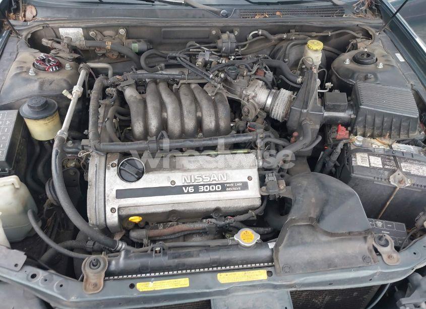 Photo 10 of 1998 Nissan Maxima GLE/GXE/SE (VIN JN1CA21D6WT536436)