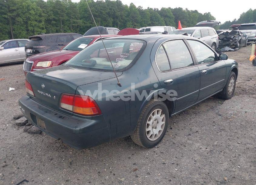 Photo 4 of 1998 Nissan Maxima GLE/GXE/SE (VIN JN1CA21D6WT536436)