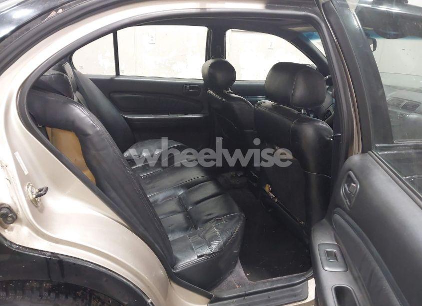 Photo 8 of 1995 Nissan Maxima GLE/GXE/SE (VIN JN1CA21D7ST071465)