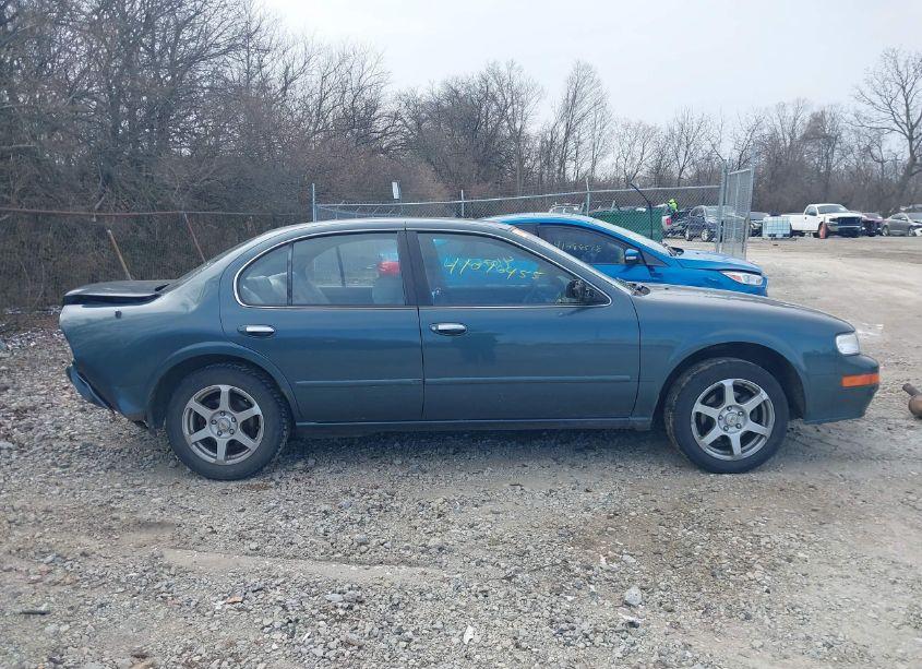 Photo 14 of 1997 Nissan Maxima GLE/GXE/SE (VIN JN1CA21D7VT874216)