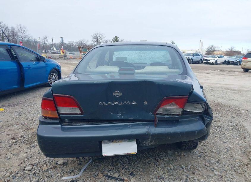 Photo 17 of 1997 Nissan Maxima GLE/GXE/SE (VIN JN1CA21D7VT874216)