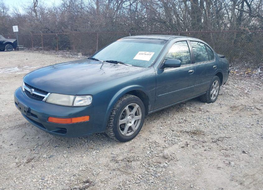 Photo 2 of 1997 Nissan Maxima GLE/GXE/SE (VIN JN1CA21D7VT874216)