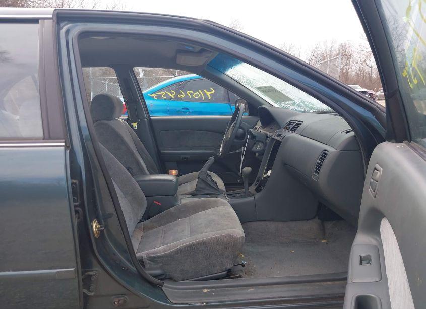 Photo 5 of 1997 Nissan Maxima GLE/GXE/SE (VIN JN1CA21D7VT874216)