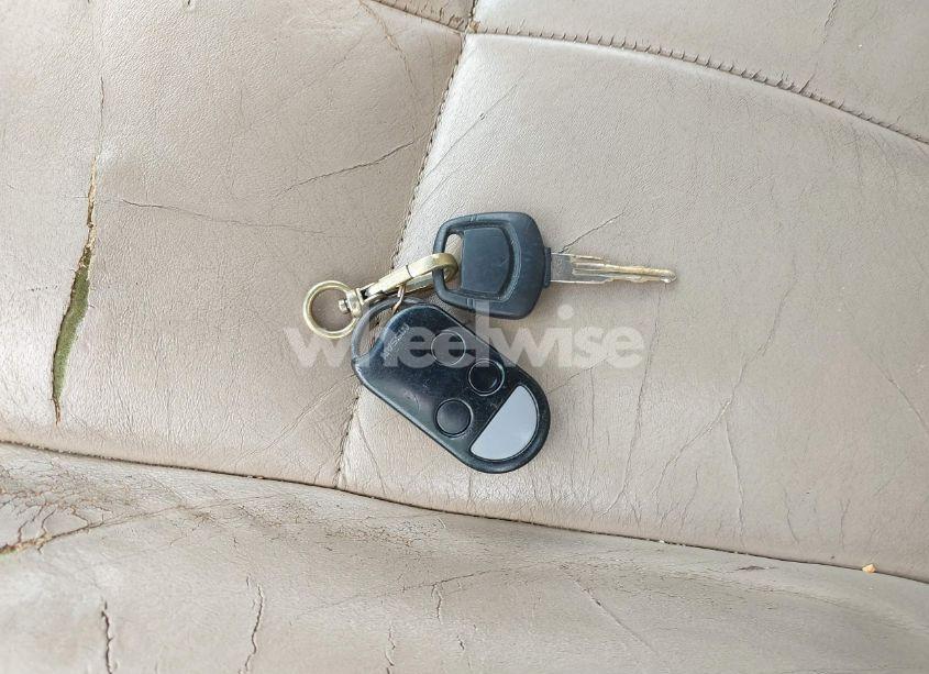 Photo 11 of 1999 Nissan Maxima GLE/GXE/SE/SE-L (VIN JN1CA21D7XM407441)