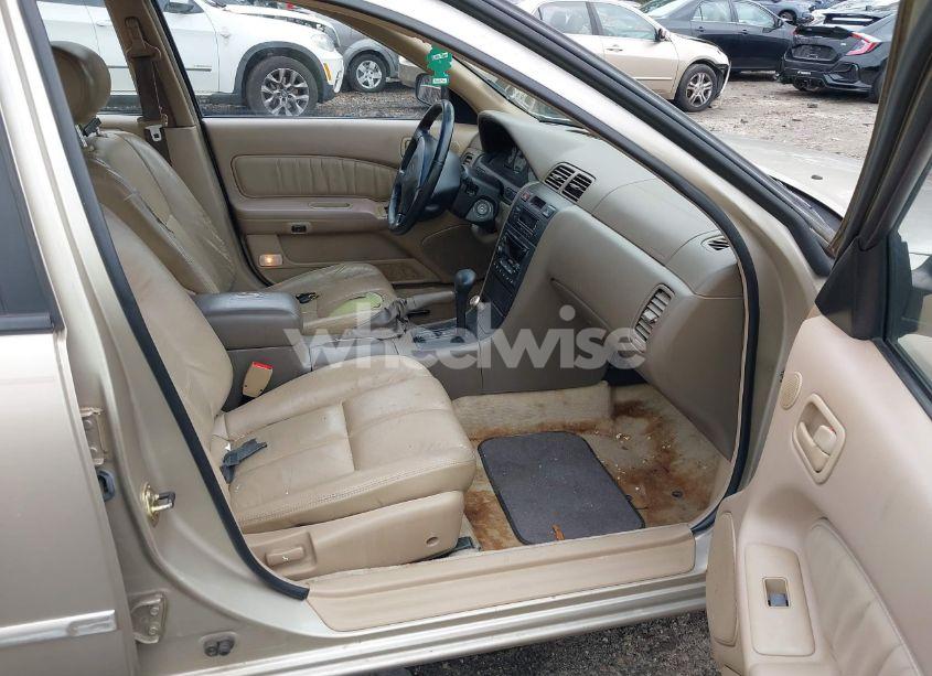 Photo 5 of 1999 Nissan Maxima GLE/GXE/SE/SE-L (VIN JN1CA21D7XM407441)