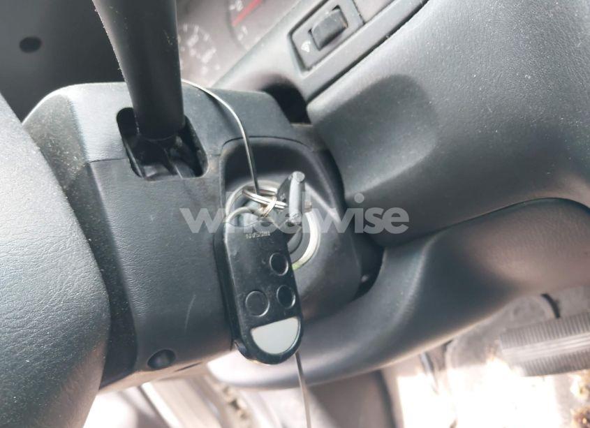 Photo 11 of 1999 Nissan Maxima GLE/GXE/SE/SE-L (VIN JN1CA21D7XT207262)