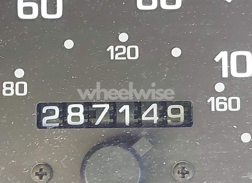 Photo 7 of 1996 Nissan Maxima GLE/GXE/SE (VIN JN1CA21D8TT147860)