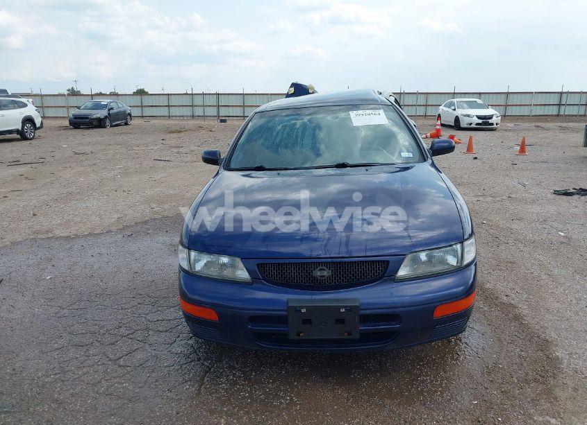 Photo 12 of 1996 Nissan Maxima GLE/GXE/SE (VIN JN1CA21D8TT703102)