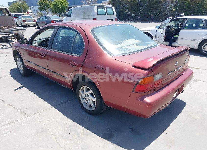 Photo 3 of 1995 Nissan Maxima GLE/GXE/SE (VIN JN1CA21DXST614338)