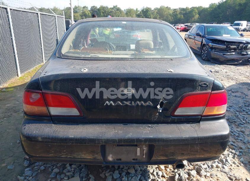 Photo 6 of 1997 Nissan Maxima GLE/GXE/SE (VIN JN1CA21DXVM528364)