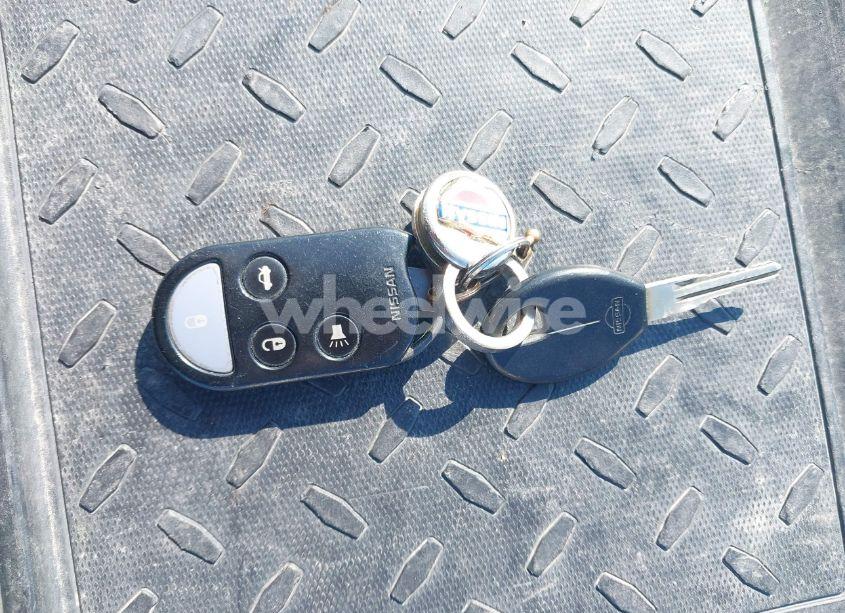 Photo 11 of 1998 Nissan Maxima GLE/GXE/SE (VIN JN1CA21DXWT605810)