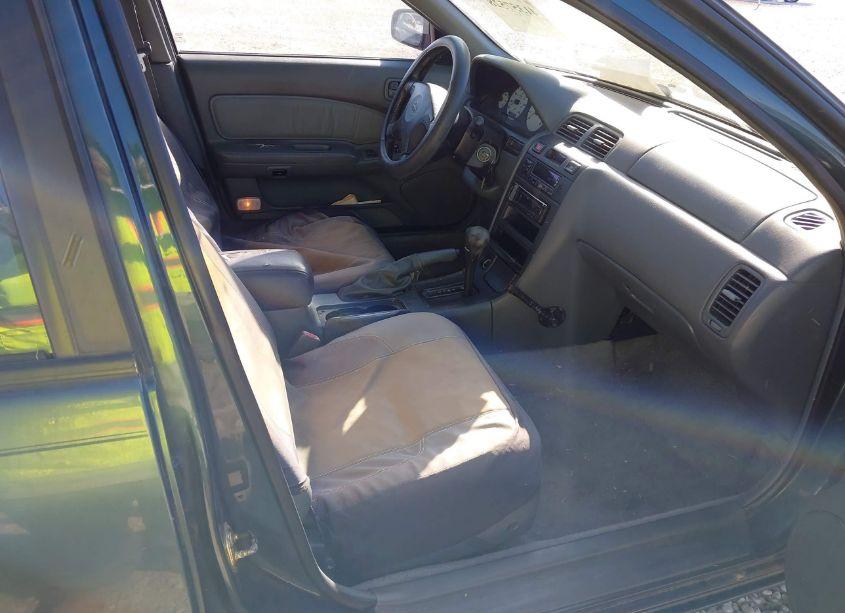 Photo 5 of 1998 Nissan Maxima GLE/GXE/SE (VIN JN1CA21DXWT613261)