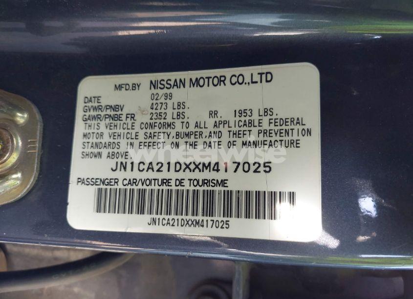 Photo 9 of 1999 Nissan Maxima GLE/GXE/SE/SE-L (VIN JN1CA21DXXM417025)