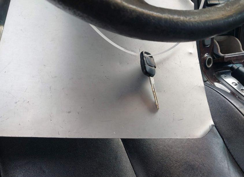 Photo 11 of 2000 Nissan Maxima GLE/GXE/SE (VIN JN1CA31A1YT224409)