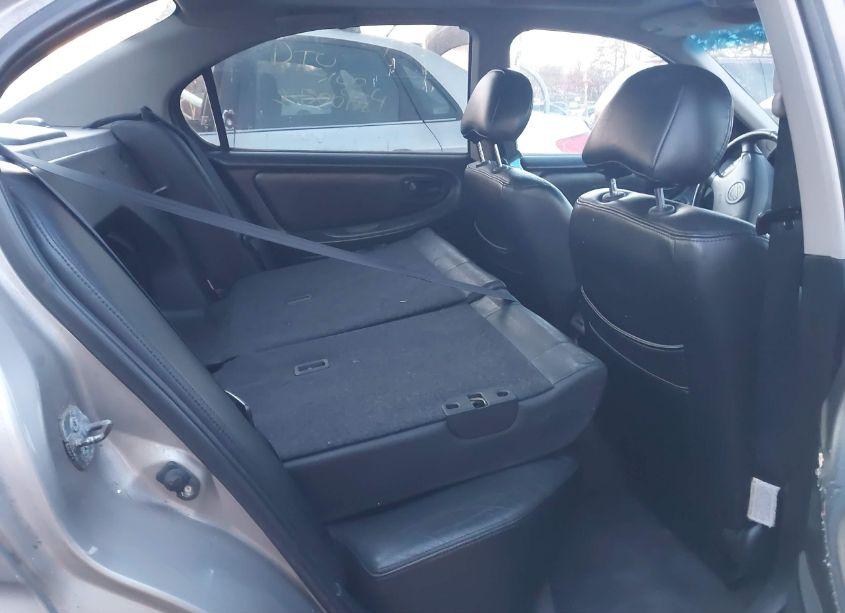 Photo 8 of 2001 Nissan Maxima SE (VIN JN1CA31A21T317431)