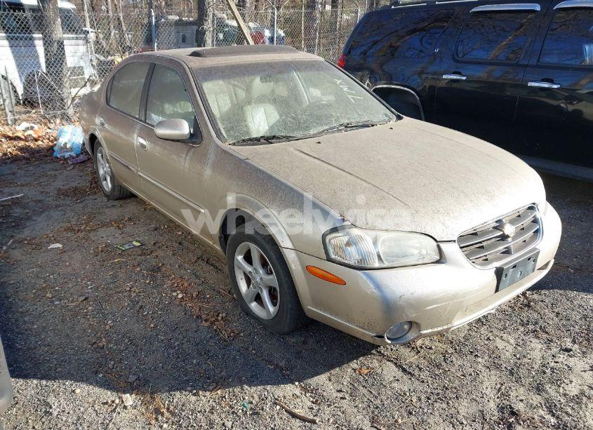 2000 Nissan Maxima GLE/GXE/SE (VIN JN1CA31A6YT213941) main photo