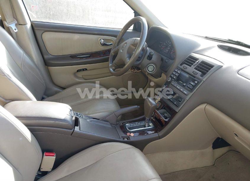 Photo 5 of 2000 Nissan Maxima GLE/GXE/SE (VIN JN1CA31A6YT213941)