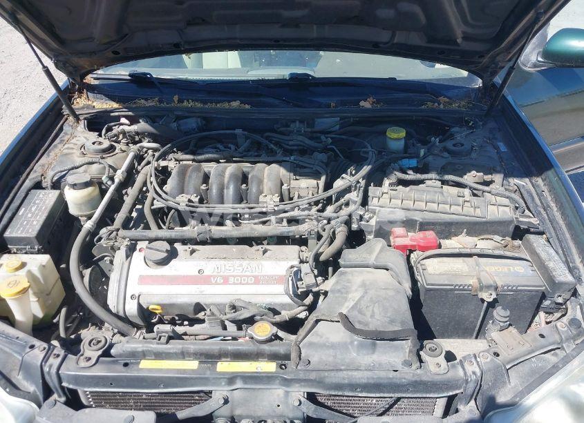 Photo 10 of 2000 Nissan Maxima GLE/GXE/SE (VIN JN1CA31A8YT007617)