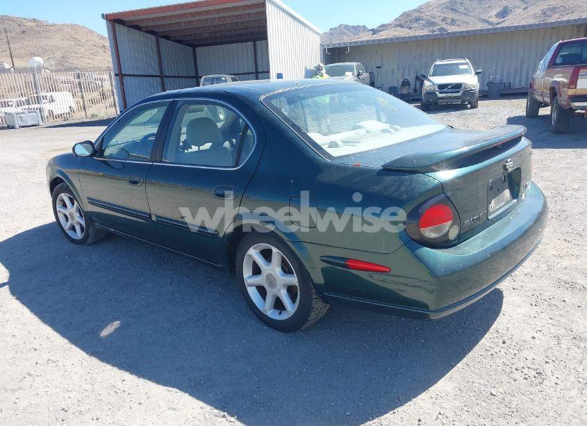 Photo 3 of 2000 Nissan Maxima GLE/GXE/SE (VIN JN1CA31A8YT007617)