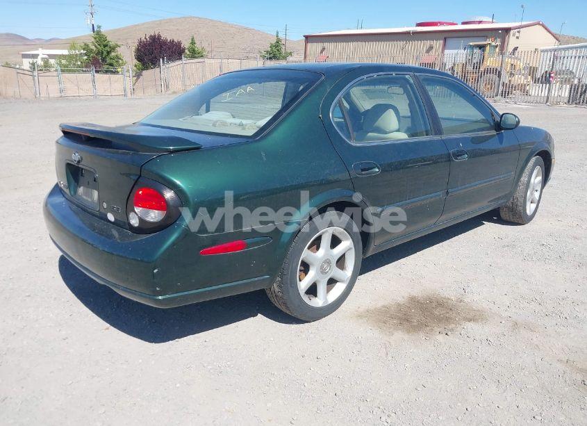 Photo 4 of 2000 Nissan Maxima GLE/GXE/SE (VIN JN1CA31A8YT007617)