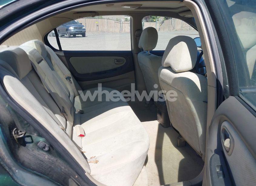 Photo 8 of 2000 Nissan Maxima GLE/GXE/SE (VIN JN1CA31A8YT007617)