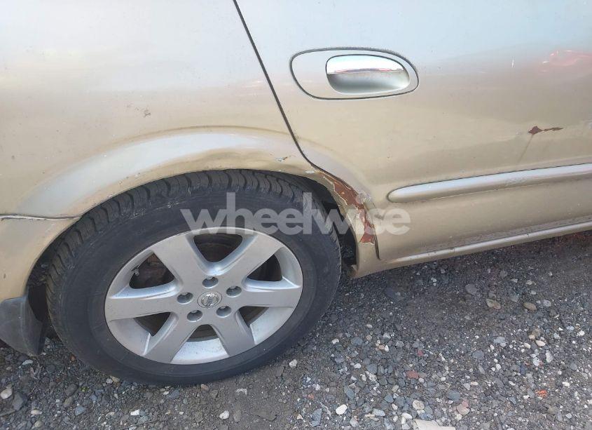 Photo 6 of 2000 Nissan Maxima GLE/GXE/SE (VIN JN1CA31A8YT220292)