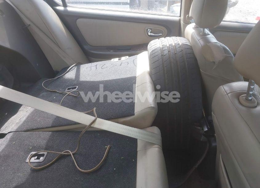 Photo 8 of 2000 Nissan Maxima GLE/GXE/SE (VIN JN1CA31A8YT220292)