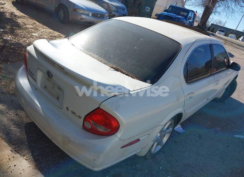 Photo 4 of 2000 Nissan Maxima GLE/GXE/SE (VIN JN1CA31D0YT509631)