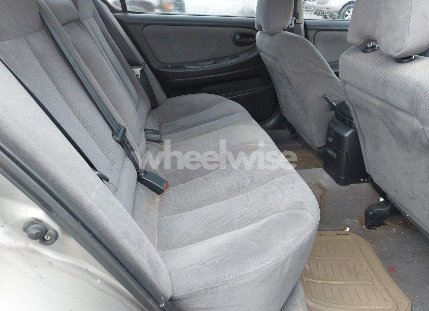 Photo 8 of 2000 Nissan Maxima GLE/GXE/SE (VIN JN1CA31D0YT708937)