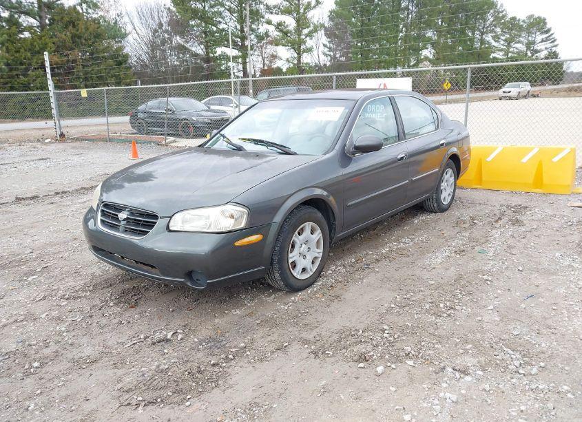 Photo 2 of 2000 Nissan Maxima GLE/GXE/SE (VIN JN1CA31D0YT740724)