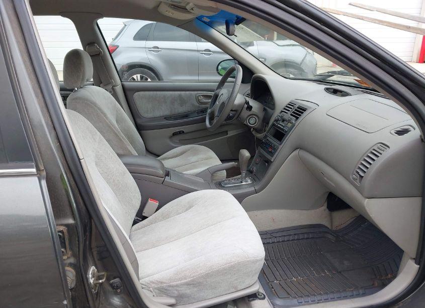 Photo 5 of 2000 Nissan Maxima GLE/GXE/SE (VIN JN1CA31D0YT740724)