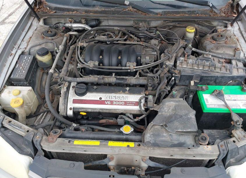 Photo 10 of 2000 Nissan Maxima GLE/GXE/SE (VIN JN1CA31D0YT768569)