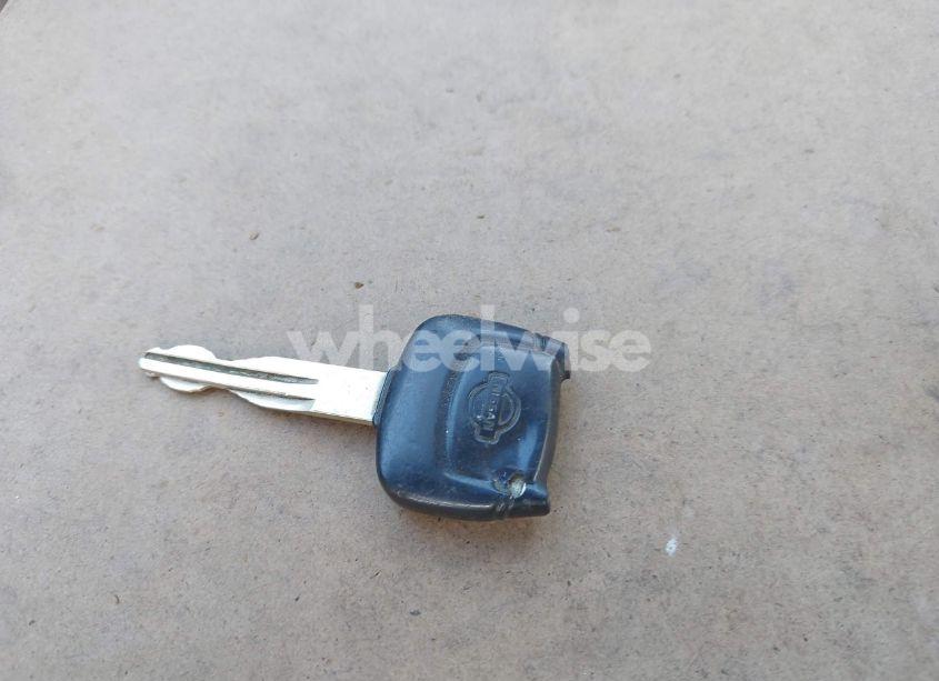 Photo 11 of 2001 Nissan Maxima GLE (VIN JN1CA31D11T838098)