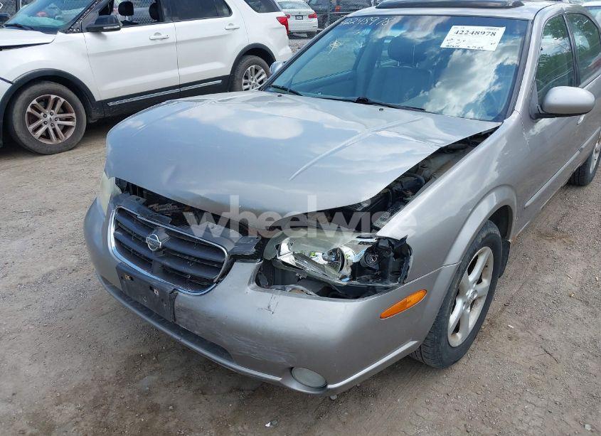 Photo 6 of 2001 Nissan Maxima GLE (VIN JN1CA31D11T838098)