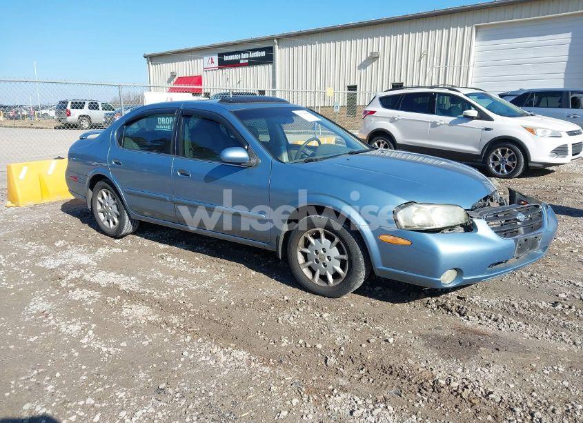 2000 Nissan Maxima GLE/GXE/SE (VIN JN1CA31D1YT512134) main photo