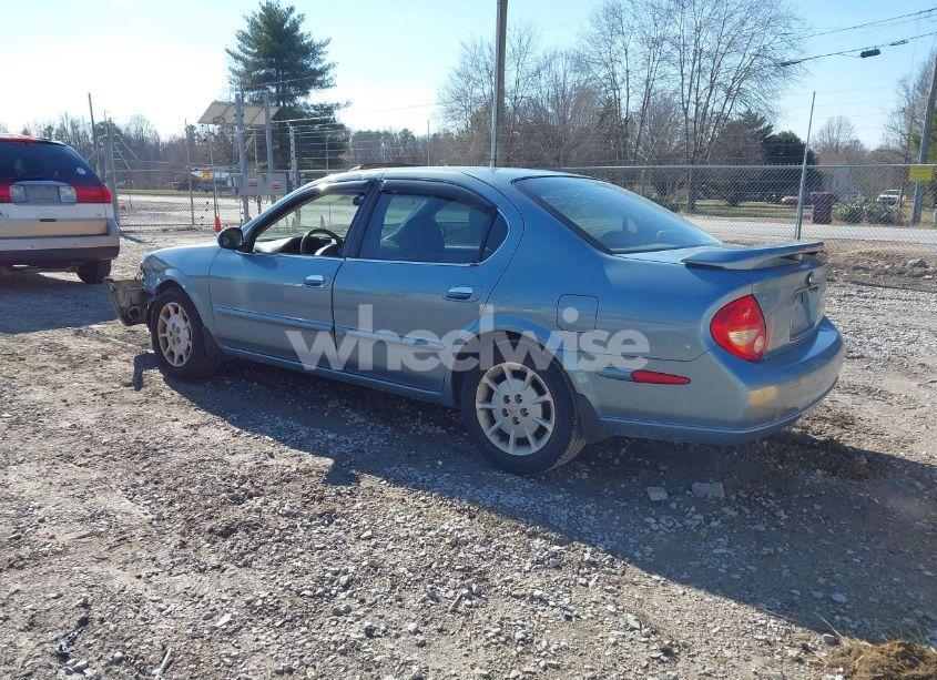 Photo 3 of 2000 Nissan Maxima GLE/GXE/SE (VIN JN1CA31D1YT512134)