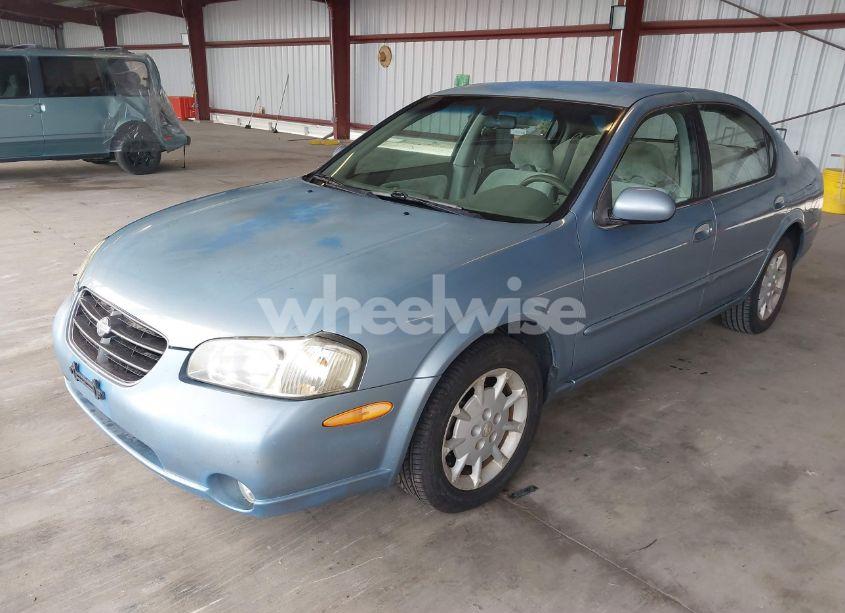 Photo 2 of 2000 Nissan Maxima GLE/GXE/SE (VIN JN1CA31D1YT727156)
