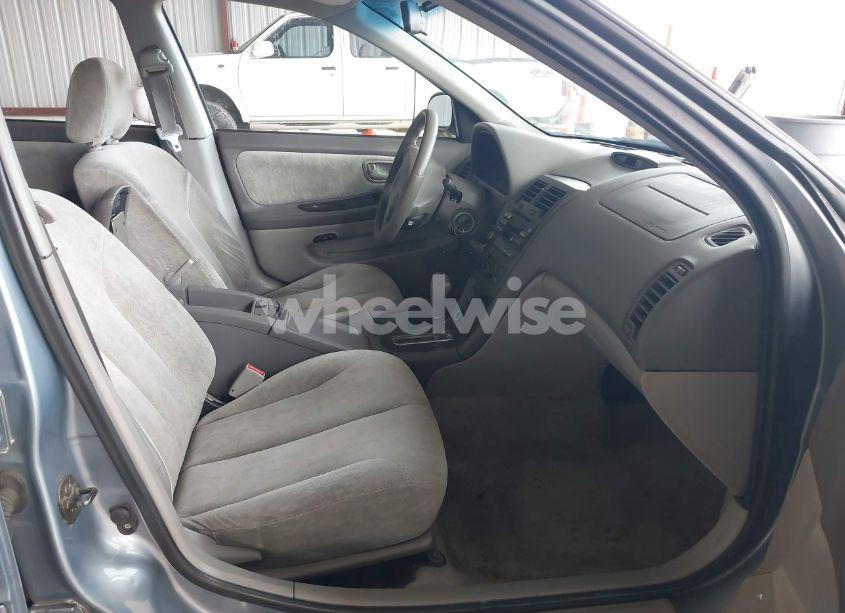 Photo 5 of 2000 Nissan Maxima GLE/GXE/SE (VIN JN1CA31D1YT727156)